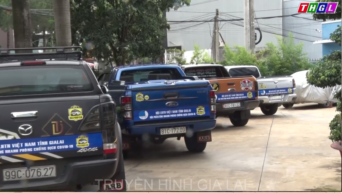 Hội LHTN tỉnh Gia Lai ra mắt đội xe bán tải phản ứng nhanh phục vụ công tác phòng chống dịch Covid trên địa bàn tỉnh