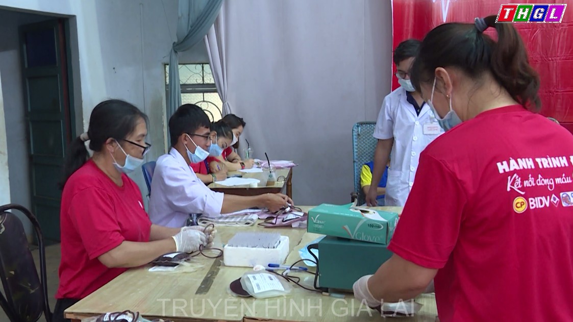 Chương trình “Hành trình Đỏ” năm 2021: Tăng cường nguồn máu dự trữ trong dịp hè