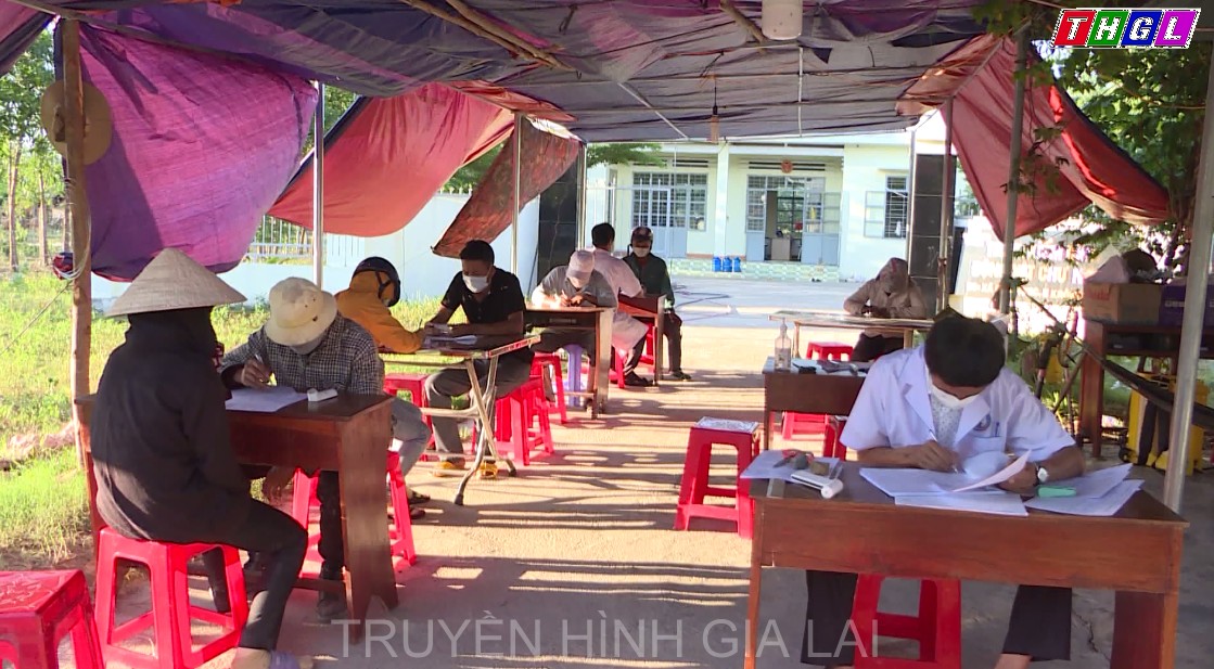 Krông Pa: Tăng cường các hoạt động kiểm soát tại các chốt chặn phòng, chống Covid-19