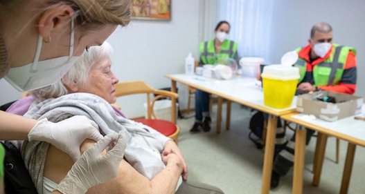 Số ca mắc COVID-19 thực tế ở Malaysia có thể tăng gấp 4 – 5 lần