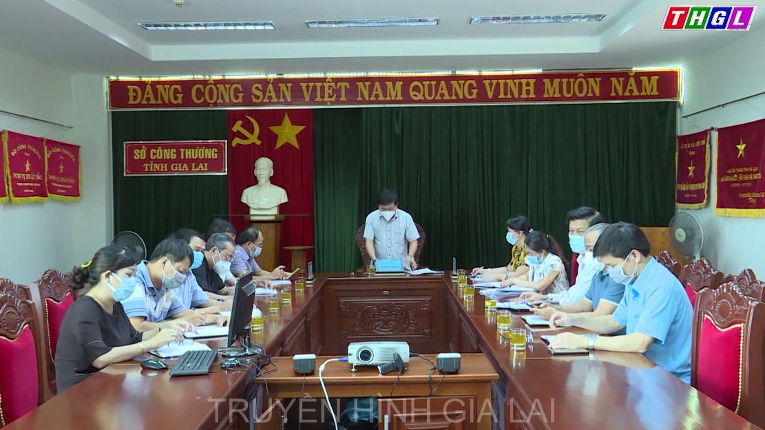 Sở Công Thương Gia Lai họp triển khai các biện pháp phòng, chống dịch Covid-19