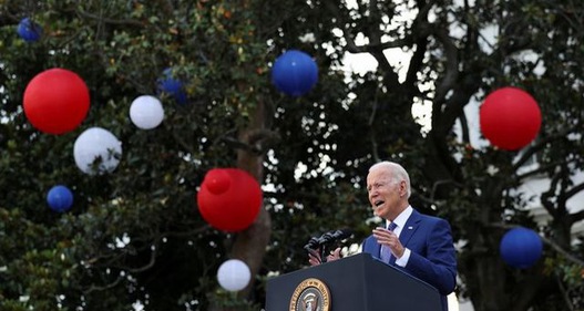 Tổng thống Mỹ chào mừng Quốc khánh bằng bài phát biểu lạc quan về đại dịch COVID-19