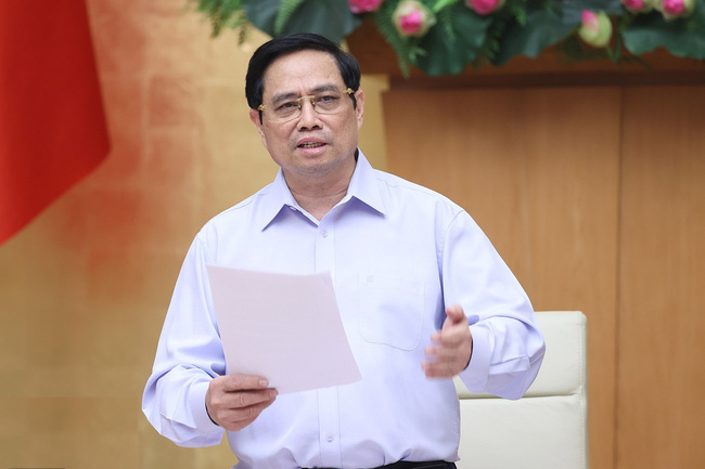 Thủ tướng yêu cầu phải có giải pháp quyết liệt hơn trong chống dịch, tránh quan liêu, “xa dân”