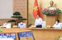 Thủ tướng: Tăng cường giám sát phòng chống dịch, không để “chặt ngoài, lỏng trong”