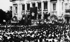 Kỷ niệm 76 năm Cách mạng Tháng Tám thành công