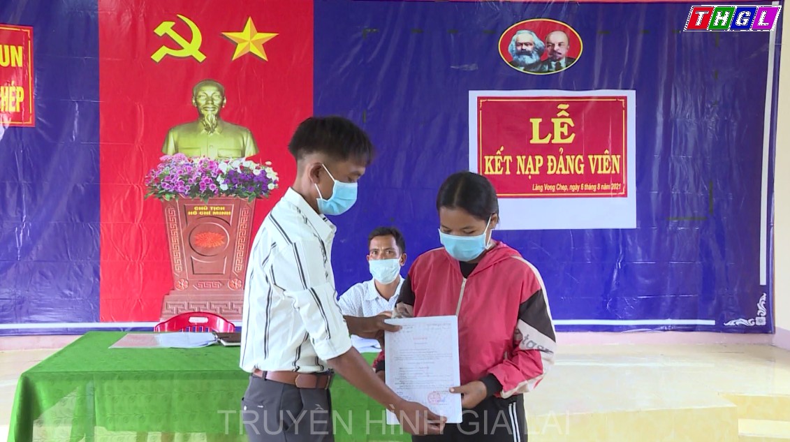 Chư Sê hướng đến các chỉ tiêu phát triển đảng