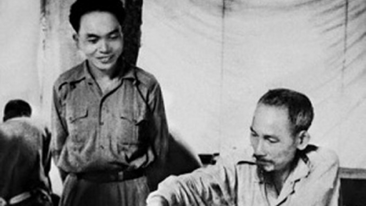 Võ Nguyên Giáp là con người của lịch sử và biến lịch sử thành huyền thoại