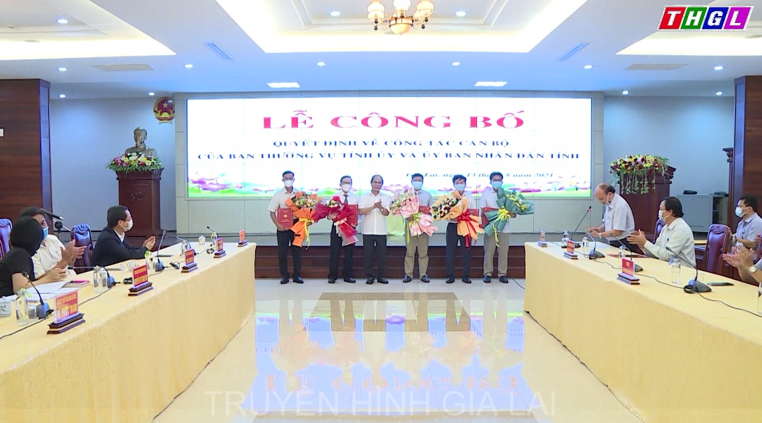 Lễ công bố quyết định về công tác cán bộ của Ban Thường vụ Tỉnh ủy và UBND tỉnh Gia Lai