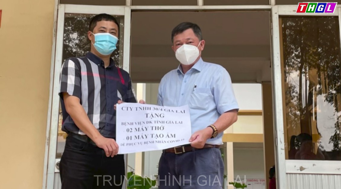 Công ty TNHH 30/4 tặng máy trợ thở cho bệnh viện tỉnh để phòng, chống dịch Covid – 19