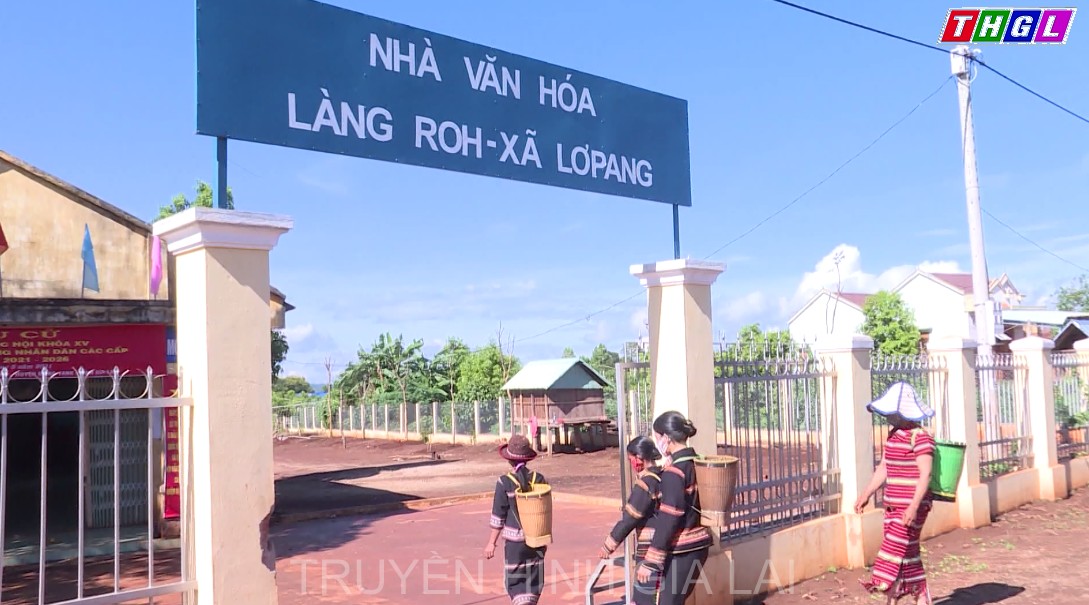 Kho thóc cứu đói của phụ nữ Lơ Pang