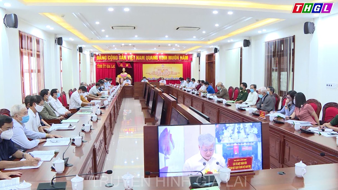 Mặt trận Tổ quốc Việt Nam và các tổ chức thành viên cần quyết tâm cao hơn nữa, nỗ lực lớn hơn nữa, đoàn kết thống nhất chặt chẽ hơn nữa để phấn đấu thực hiện thắng lợi Nghị quyết Đại hội đại biểu toàn quốc lần thứ XIII của Đảng