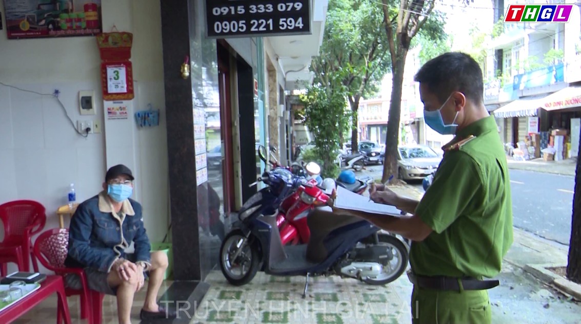 Công an TP. Pleiku tích cực truy vết các trường hợp liên quan đến Covid-19