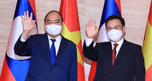 Chủ tịch nước: Người Việt Nam gọi nhân dân Lào là anh em một nhà, tình thân như ruột thịt