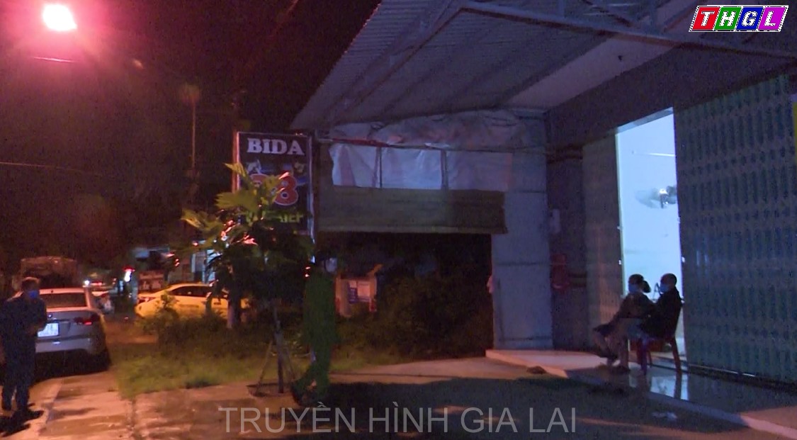 Xuyên đêm truy vết các trường hợp liên quan tới ca nhiễm Covid-19