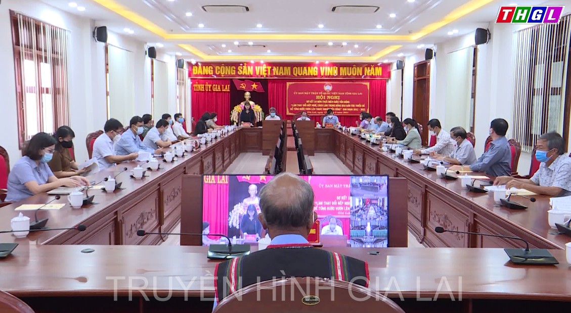 Hội nghị sơ kết 10 năm triển khai Cuộc vận động “Làm thay đổi nếp nghĩ, cách làm trong đồng bào DTTS để từng bước vươn lên thoát nghèo bền vững”