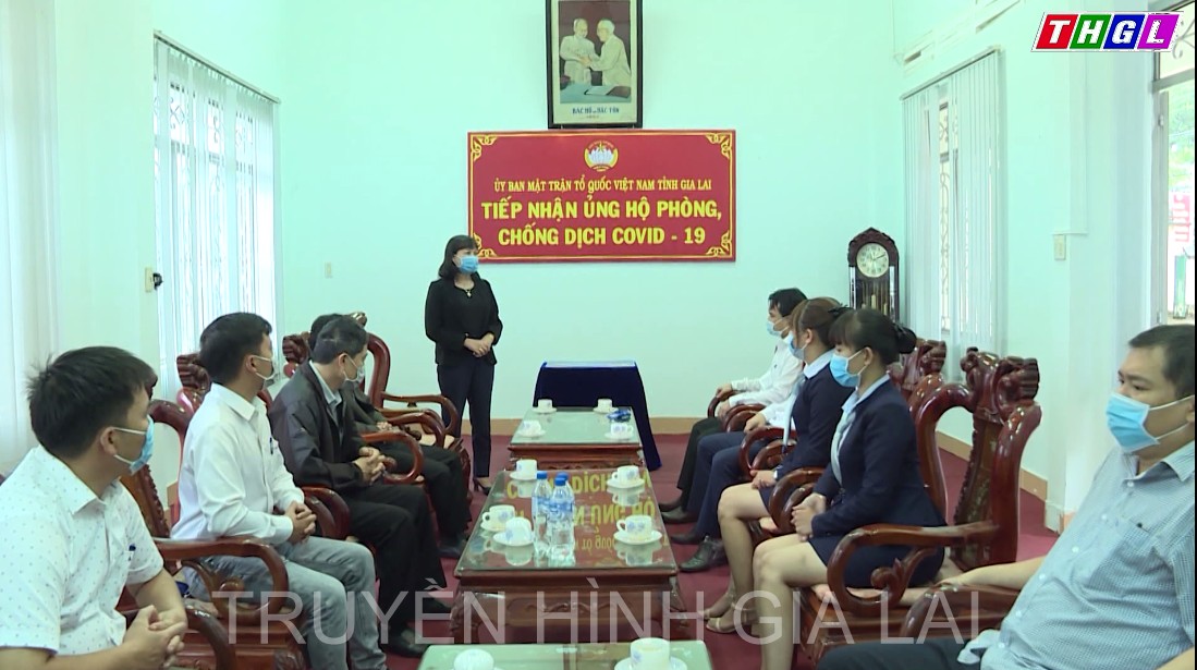 Ủy ban Mặt trận Tổ quốc Việt Nam tỉnh Gia Lai tiếp nhận ủng hộ công tác phòng chống dịch Covid-19