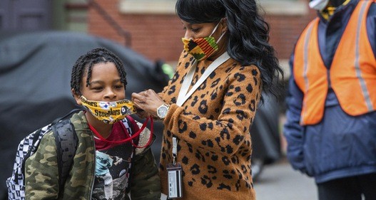 Thế giới dần quay trở lại với sự sôi động vốn có dù chặng đường còn nhiều chông gai