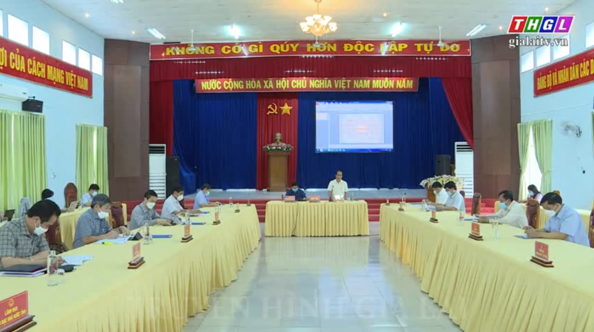 Đồng chí Võ Ngọc Thành – Phó Bí thư Tỉnh ủy, Chủ tịch UBND tỉnh làm việc với huyện Phú Thiện