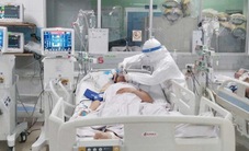 538.454 bệnh nhân COVID-19 tại Việt Nam đã được công bố khỏi bệnh, còn 4.135 ca nặng