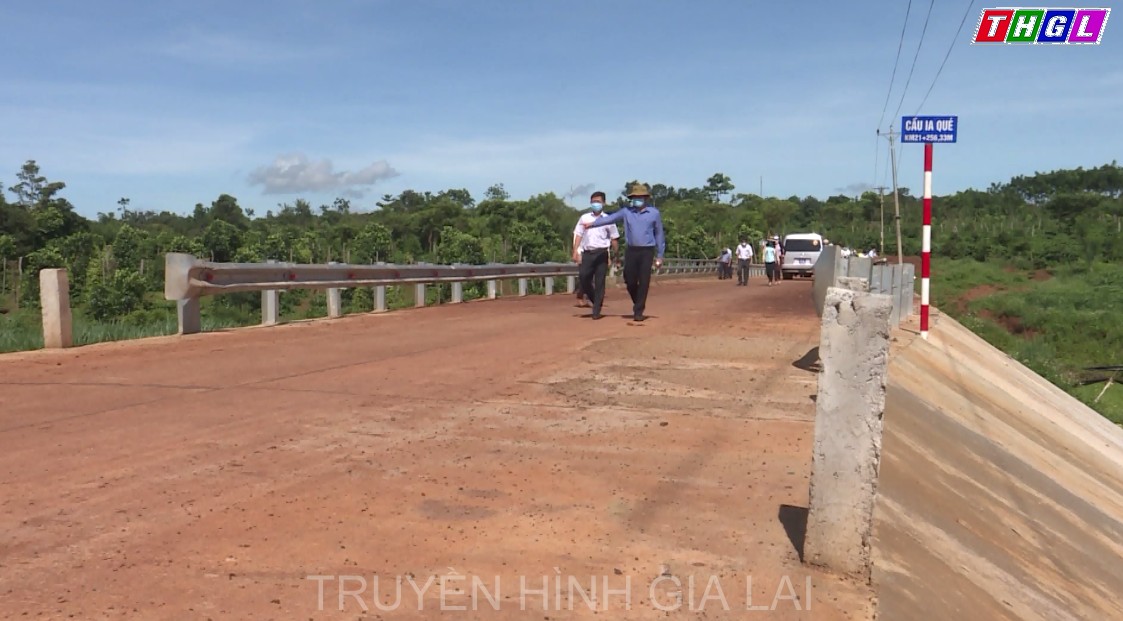 Thường trực HĐND tỉnh giám sát về đầu tư công giai đoạn  2016-2020 tại huyện Chư Prông