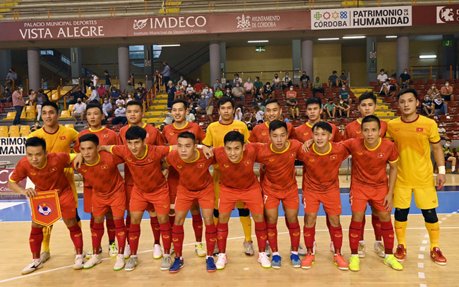 ĐT futsal Việt Nam kết thúc chuyến tập huấn và thi đấu giao hữu tại Tây Ban Nha