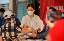 “Triệu túi an sinh” chung tay hỗ trợ người lao động nghèo vượt đại dịch