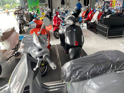 Doanh số bán xe máy giảm gần 46%