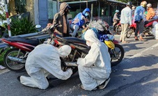 Hàng loạt địa phương chủ động đón và hỗ trợ người dân trở về quê