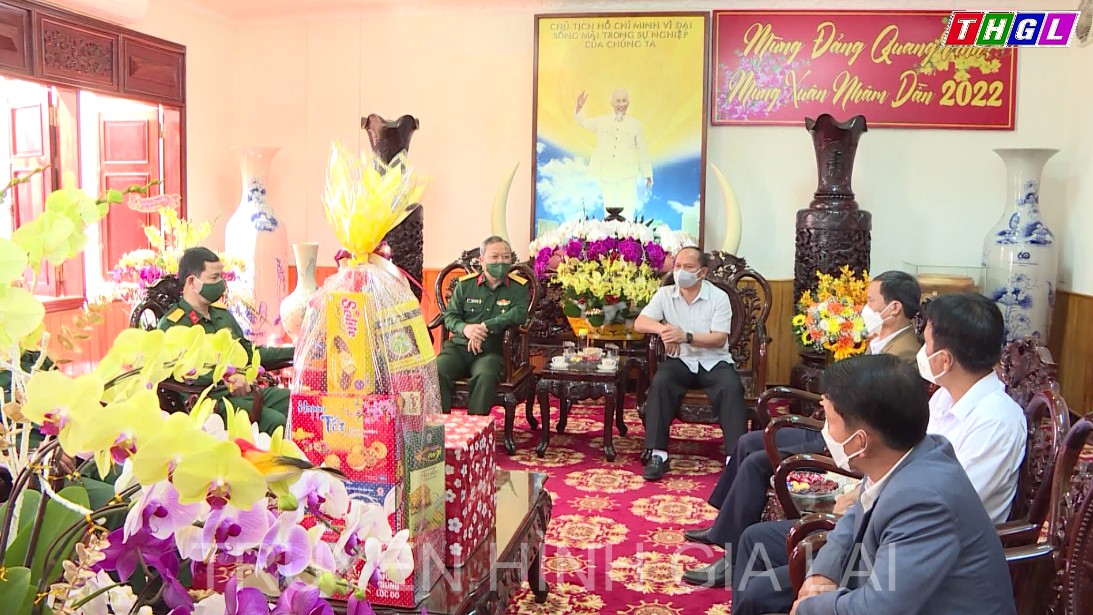 Các đơn vị quân đội đứng chân trên địa bàn tỉnh thăm, chúc tết Tỉnh ủy