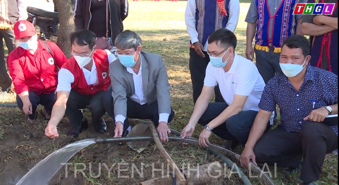Khởi công Dự án “Giếng sạch trao buôn” tại huyện Chư Pah