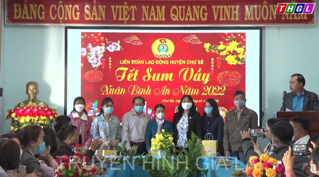 LĐLĐ huyện Chư Sê tổ chức Chương trình “Tết sum vầy – Xuân bình an”