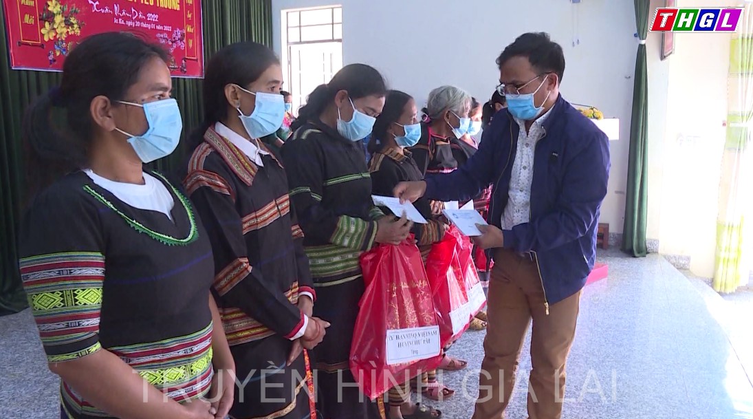 Hội LHPN huyện Chư Păh tổ chức Chương trình “Xuân đoàn kết, tết yêu thương”