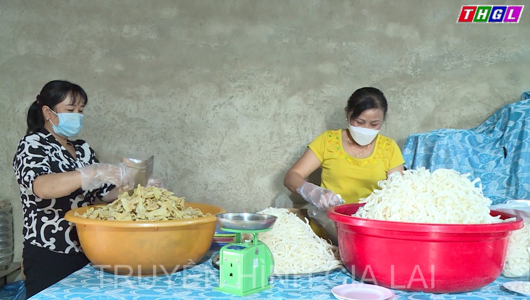 Nghề làm mứt Tết – góp phần gìn giữ hương vị tết truyền thống