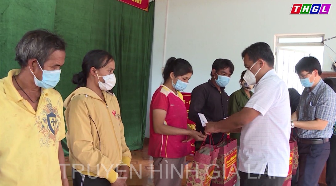 Tập trung chăm lo, đảm bảo tất cả mọi người dân đều có Tết