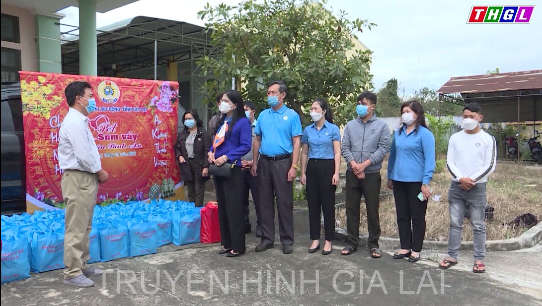 “Tết sum vầy, Xuân bình an”