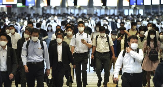 Hàn Quốc dự báo 360.000 ca mắc mới/ngày vào đầu tháng 3, Anh chính thức giám sát biển thể lai Deltacron