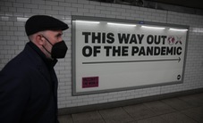 Chiến lược sống chung với COVID-19 của Anh: Trách nhiệm cá nhân được đặt lên hàng đầu