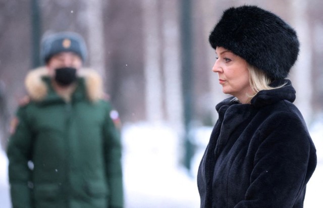 Ngoại trưởng Anh đến Ukraine, yêu cầu Nga chấm dứt hành động quân sự