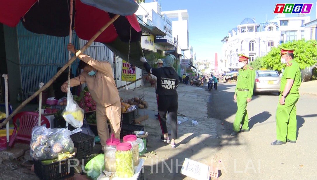 Phường Phù Đổng, thành phố Pleiku ra quân lập lại trật tự đô thị