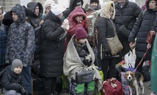 Nga mở hành lang nhân đạo hàng ngày để người dân từ Ukraine sơ tán