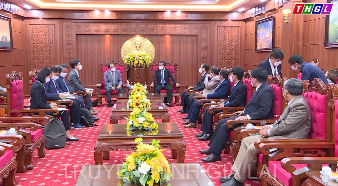 Bí thư Tỉnh ủy Hồ Văn Niên tiếp Đại sứ quán Hàn Quốc tại Việt Nam