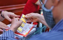 Giá vàng tăng gần 2,4 triệu đồng/lượng