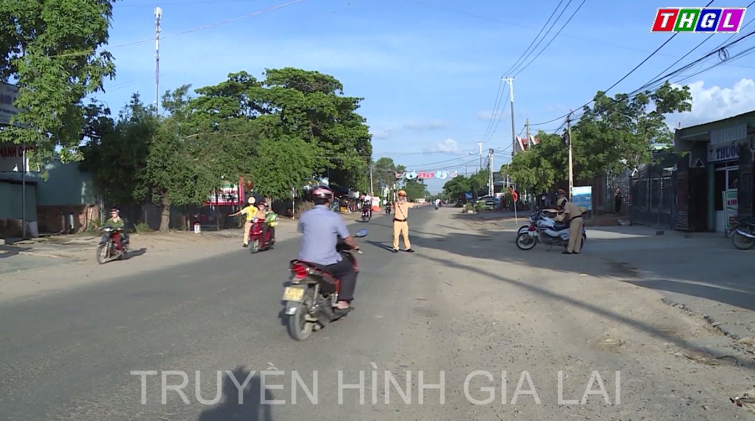 Ra quyết định xử phạt 11.291 trường hợp vi phạm Luật Giao thông đường bộ với tổng số tiền hơn 5,7 tỷ đồng