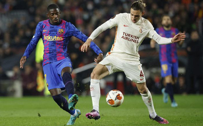 Trên sân nhà, Barcelona trải qua 90 phút không ghi bàn trước Galatasaray. Thầy trò HLV Xavi buộc phải nỗ lực ở trận tái đấu tuần sau để tìm vé vào tứ kết Europa League.