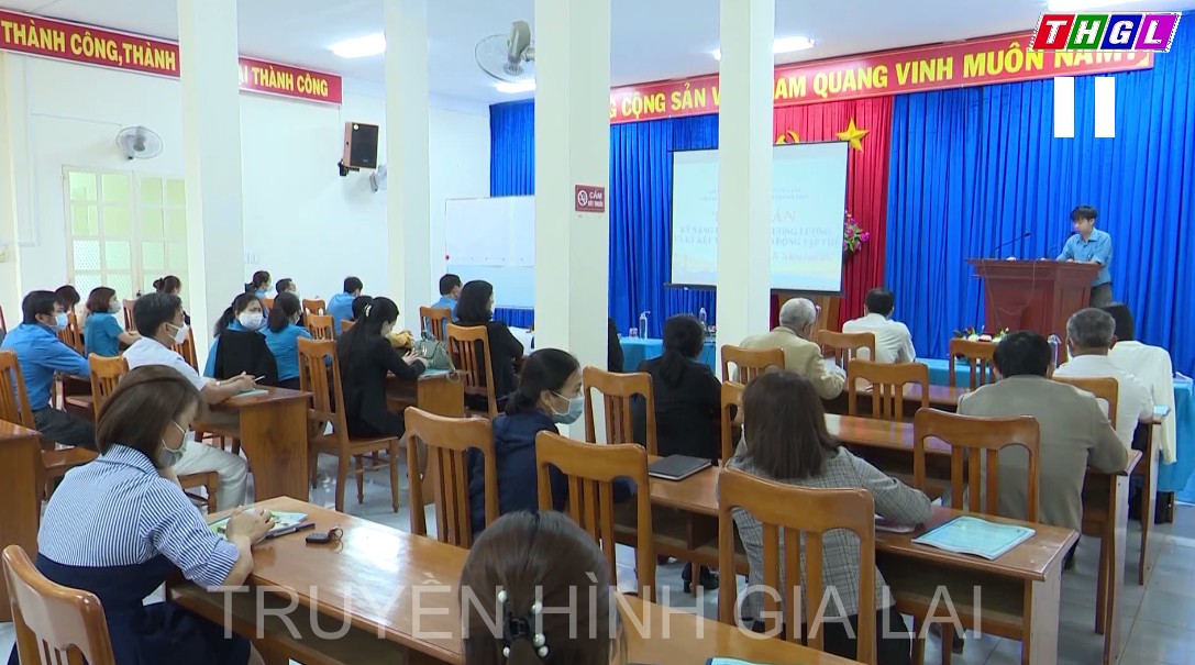 Tập huấn “Kỹ năng đàm phán, thương lượng và ký kết Thỏa ước lao động tập thể” năm 2022