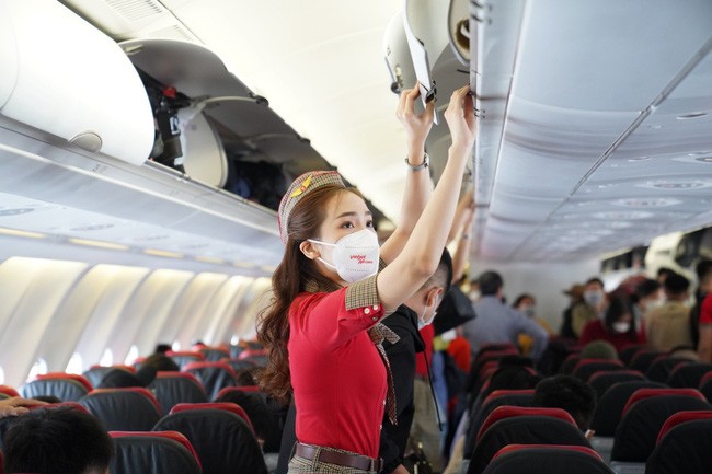 Du lịch mở cửa, Vietjet vươn lên dẫn đầu tỷ lệ bay đúng giờ tháng 3