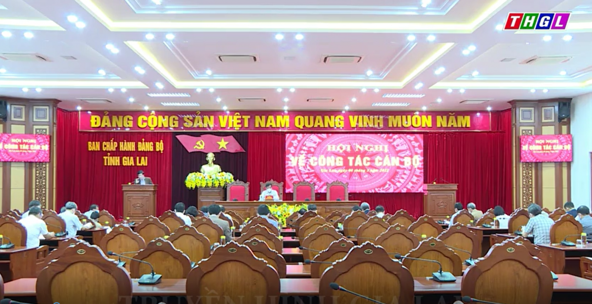 Hội nghị Ban Chấp hành Đảng bộ tỉnh Gia Lai về công tác cán bộ
