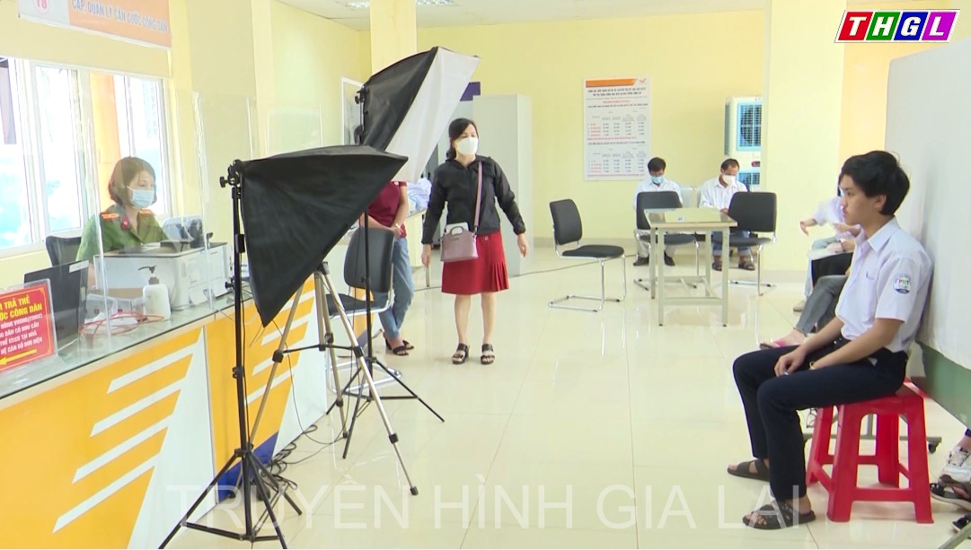 Công an TP. Pleiku tăng cường cấp CCCD cho công dân sinh năm 2004 và 2007