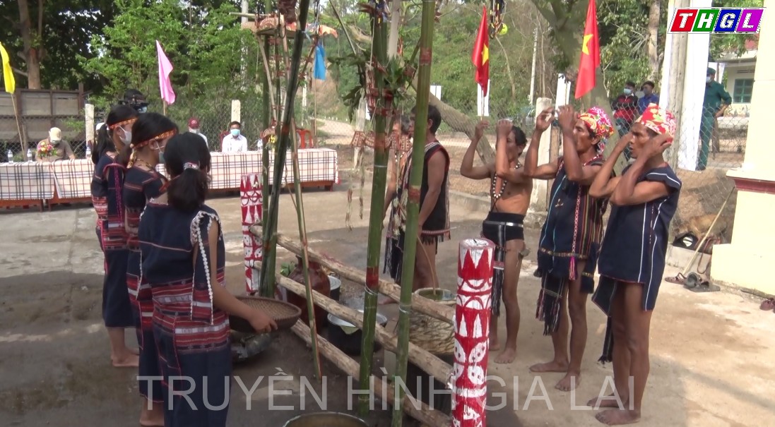 Độc đáo phục dựng nghi thức “Lễ Cúng năm mới” tại huyện Kông Chro