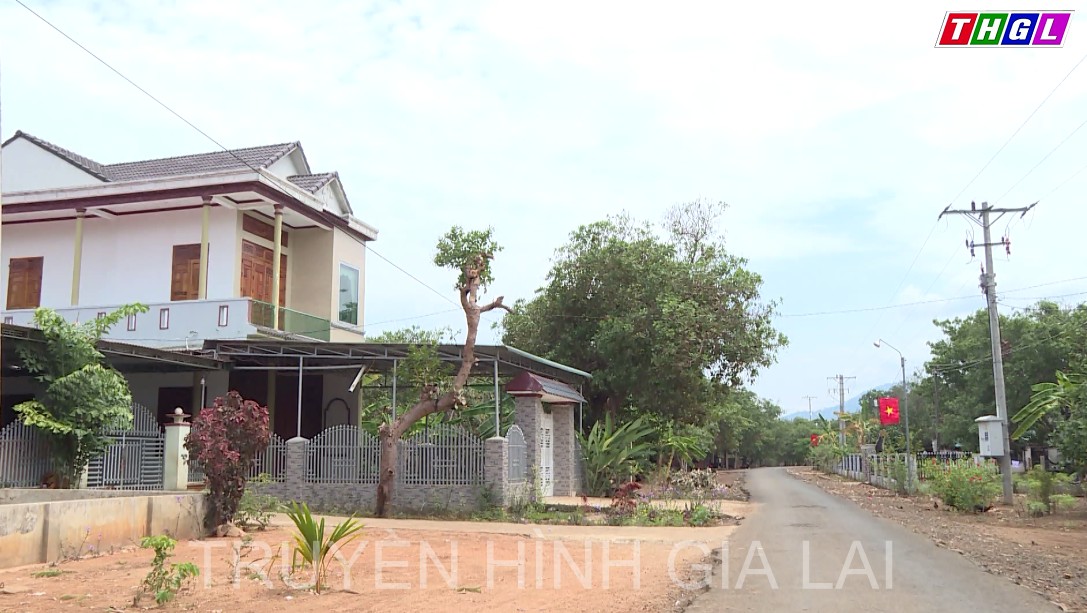 Xây dựng nông thôn mới trong đồng bào DTTS ở xã biên giới